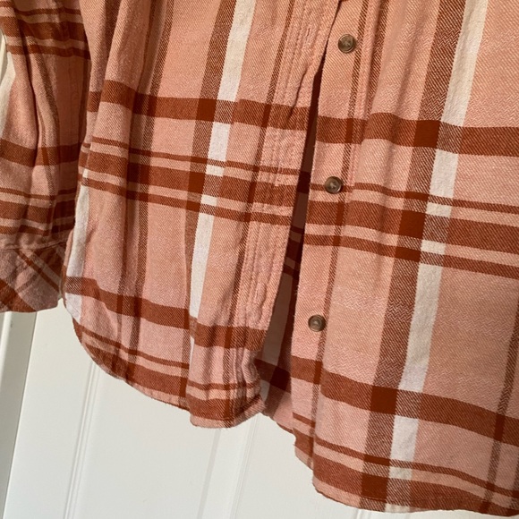 Pink Spring Flannel - Picture 4 of 11